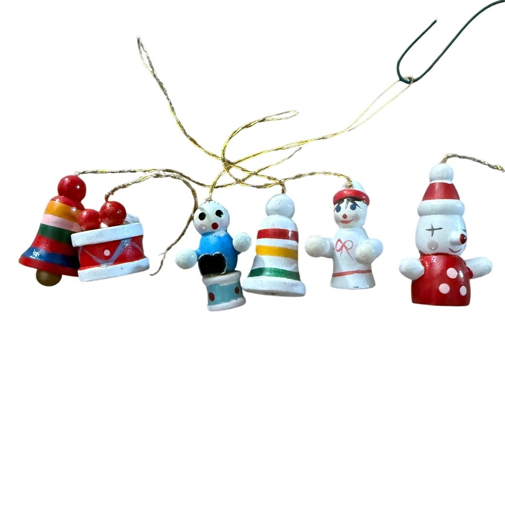 Vintage Miniature Hand Painted Wooden Christmas Ornaments Set of 6‎ Tiny Figures